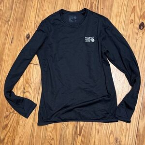 Mountain Hardwear Men's Long Sleeve Black Tee, small